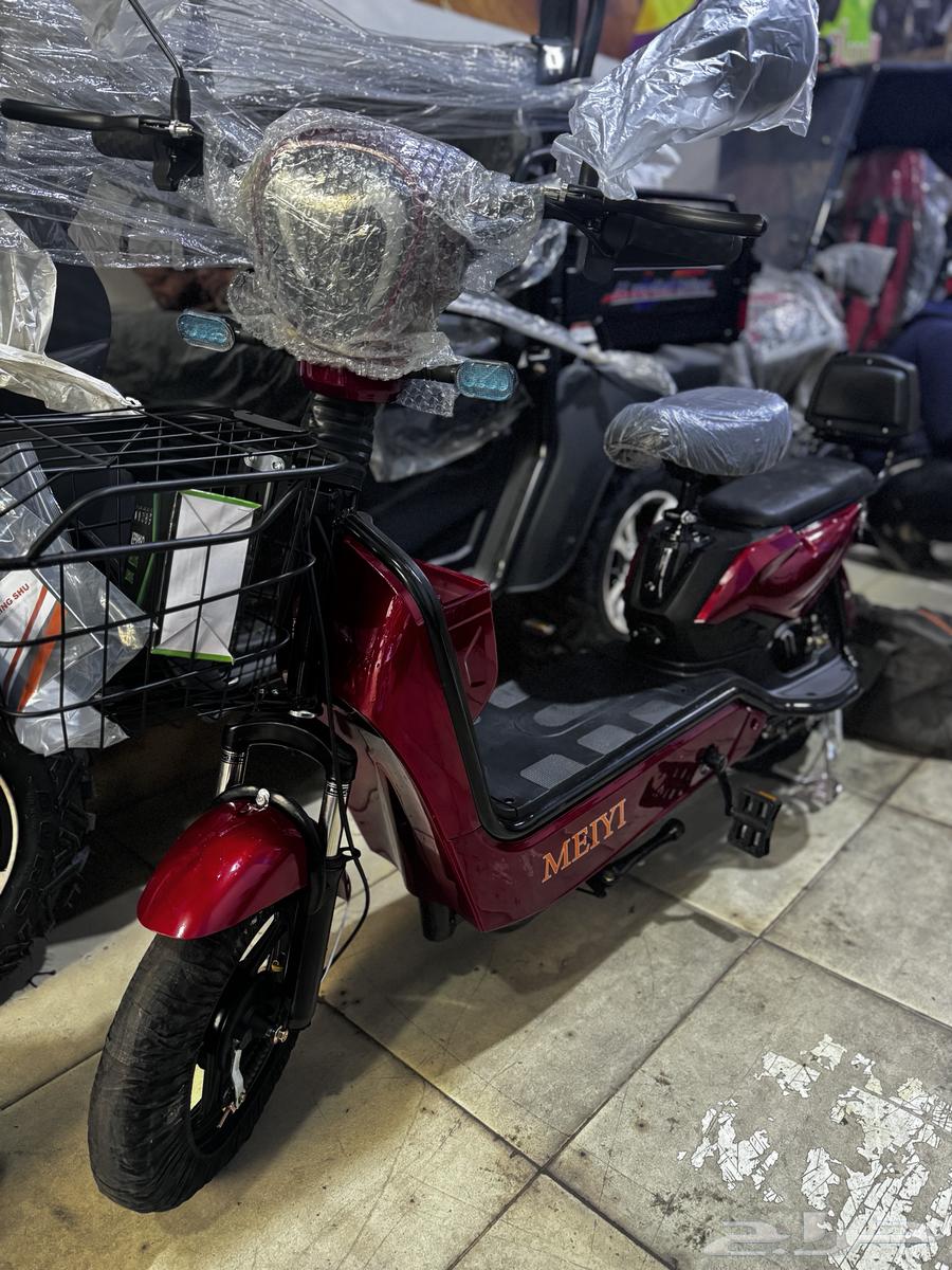 سكوترات بالجملة والمفرق63530819298049113