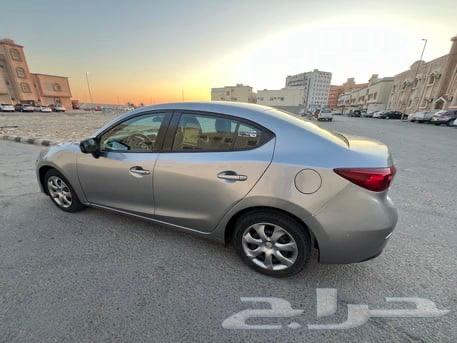 مازدا 3 107000 كم فقط رخصة سارية وحالة السيارة ممتازة63346176265985111