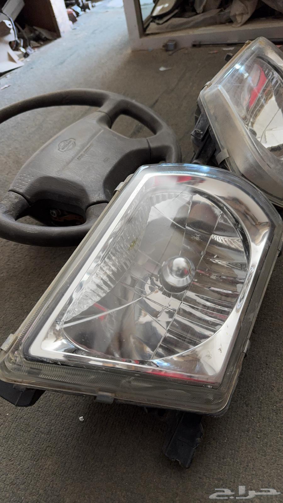 Spark plugs oil is leaking.63341541890050111
