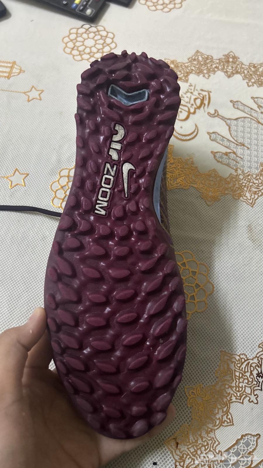 Size 41 original mirror soccer shoes, price 12063225063880066114
