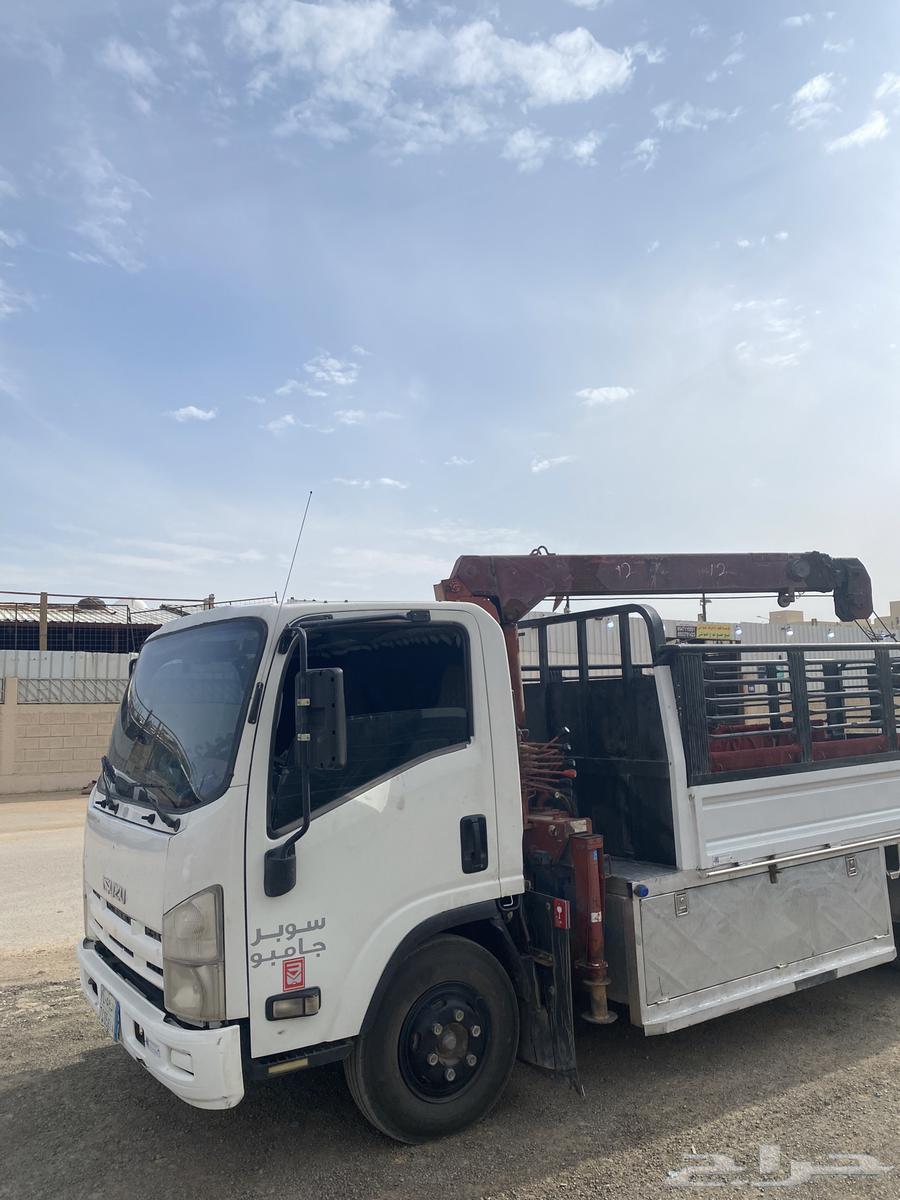 We will carry all the items.63226489742978111
