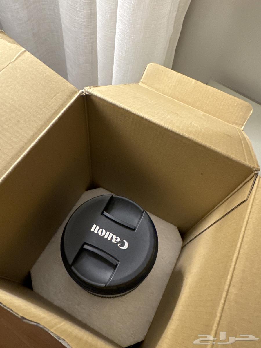 100mm f/2.8 IS Canon Macro Lens63224548220419111