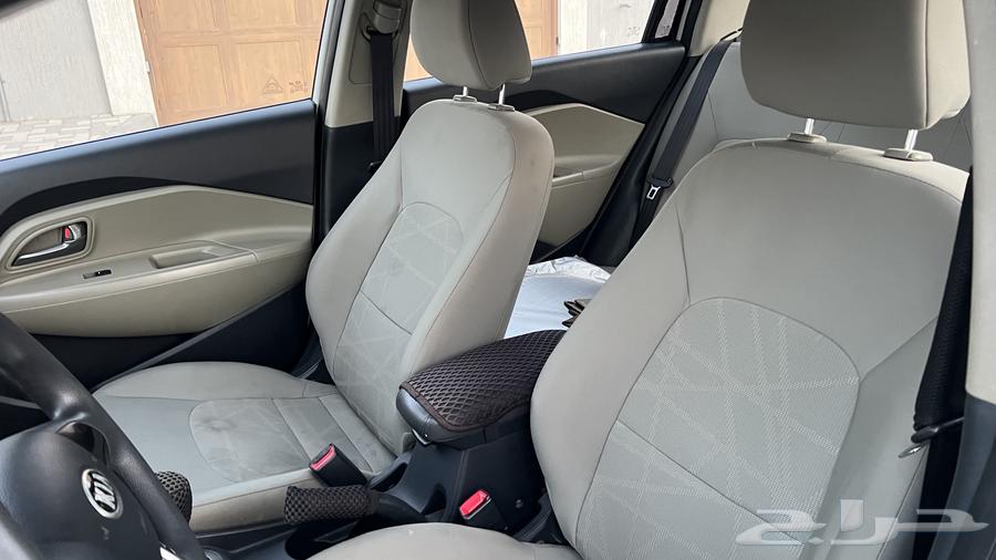 For sale, a 2016 Kia Rio car63341948542595114