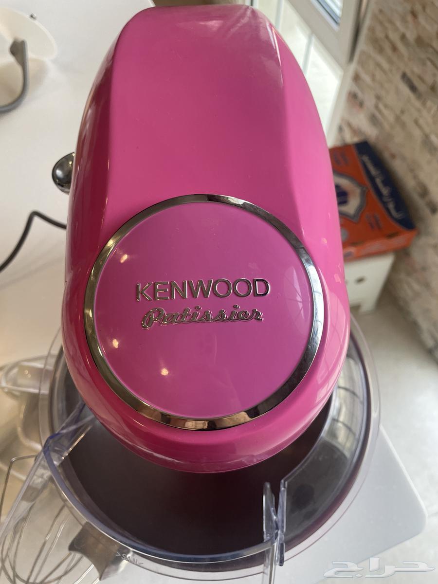 Brand new unused Kenwood mixer with all its accessories63223055632130113