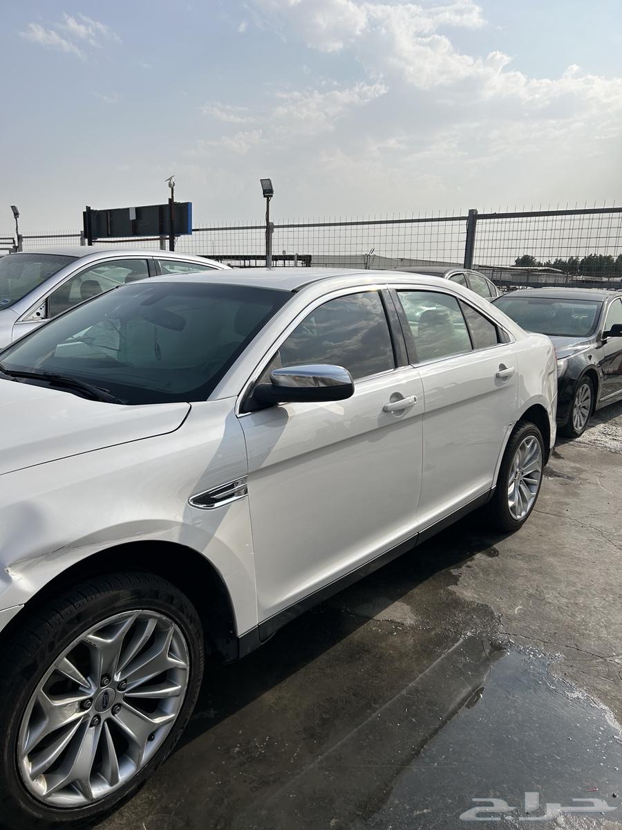 Ford Taurus 2016 salvage (( parts only ))63341215827969112