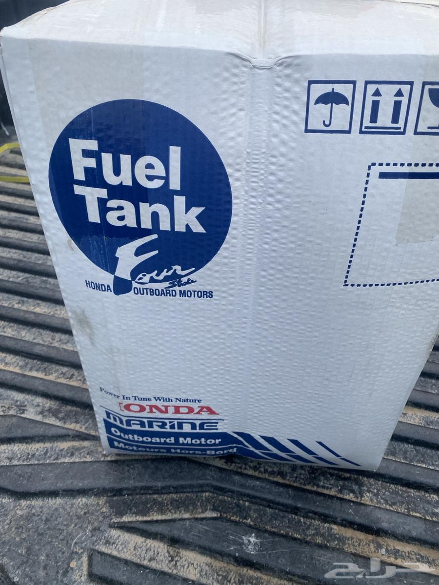 New gasoline tank for a marine engine63221558172674112