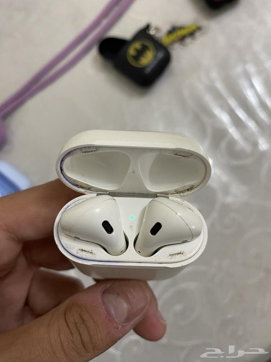 Second-generation Earbuds63221558687618111