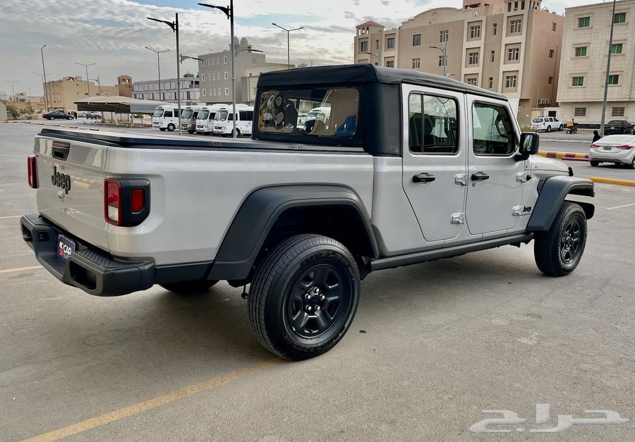 2023 Jeep Gladiator  
2023 Jeep Gladiator63336702223745112