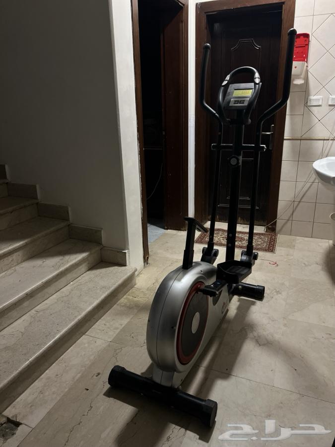 Black digital stationary exercise bike machine63222063193091112