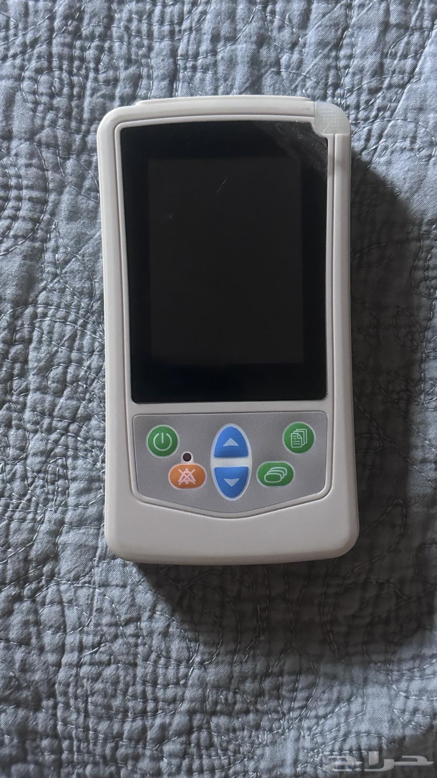 A device for measuring oxygen and heart rate63222576309123111