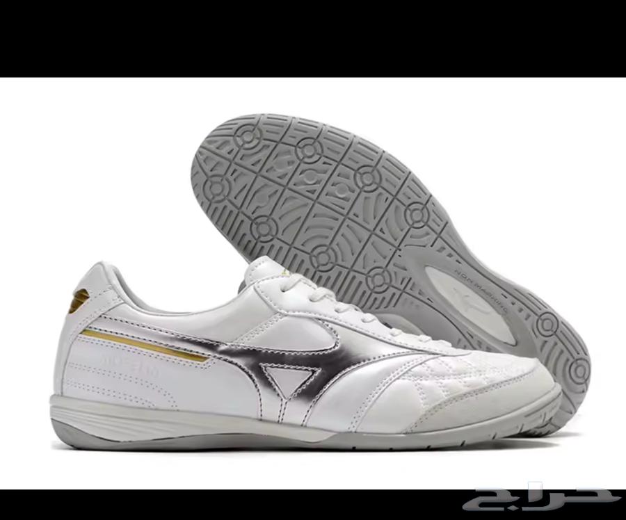 Sports shoes63221045216131113