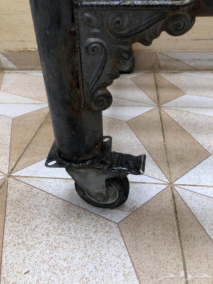 Iron chairs63221052731779111