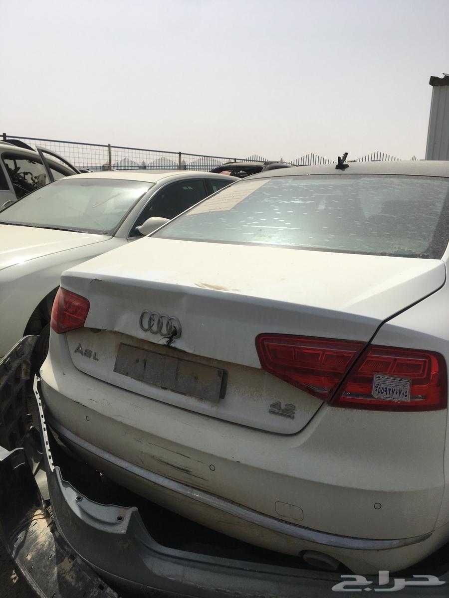 يوجد لدينا اودي ومرسيدس وبي ام وجي كلاس63336780468354114