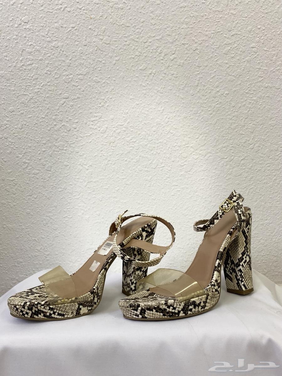 Women's footwear collection63220040389122113