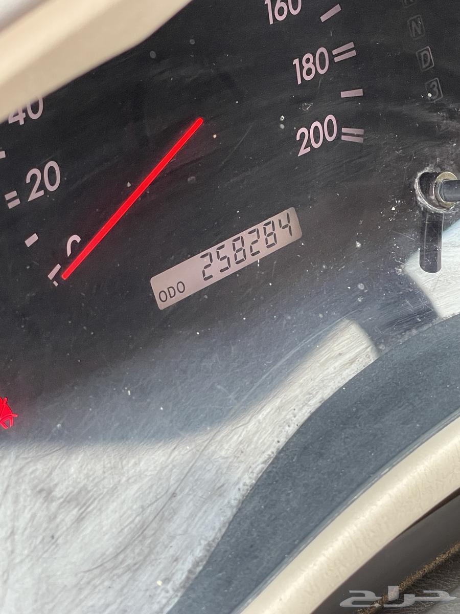 انوفا 2006 للبيع63336107353985112
