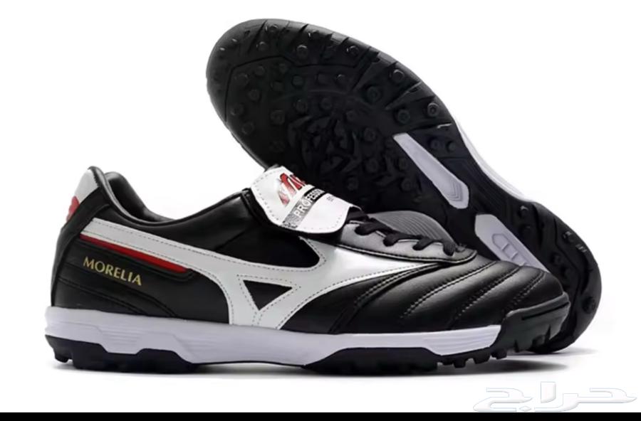 Sports shoes63221045216131111