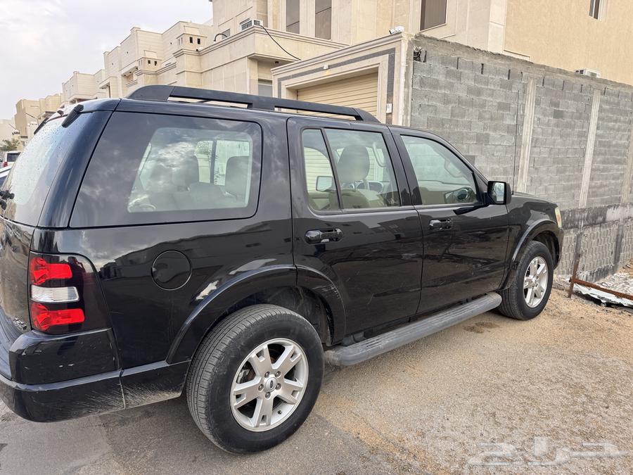 Ford Explorer 2010633362731742741125