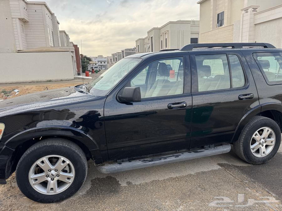 Ford Explorer 201063336273174274112