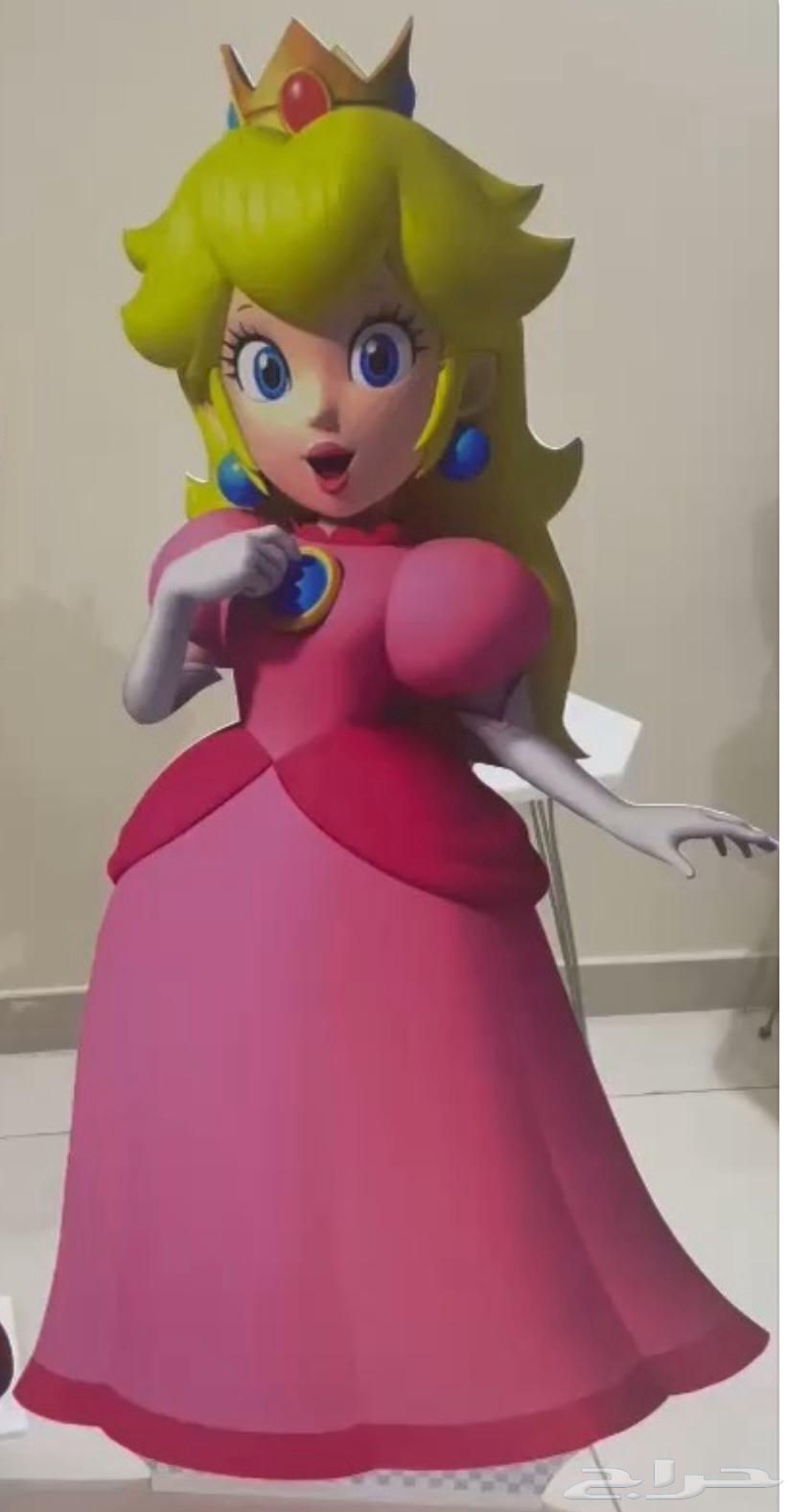Mario and Princess party figurines63219578765954111