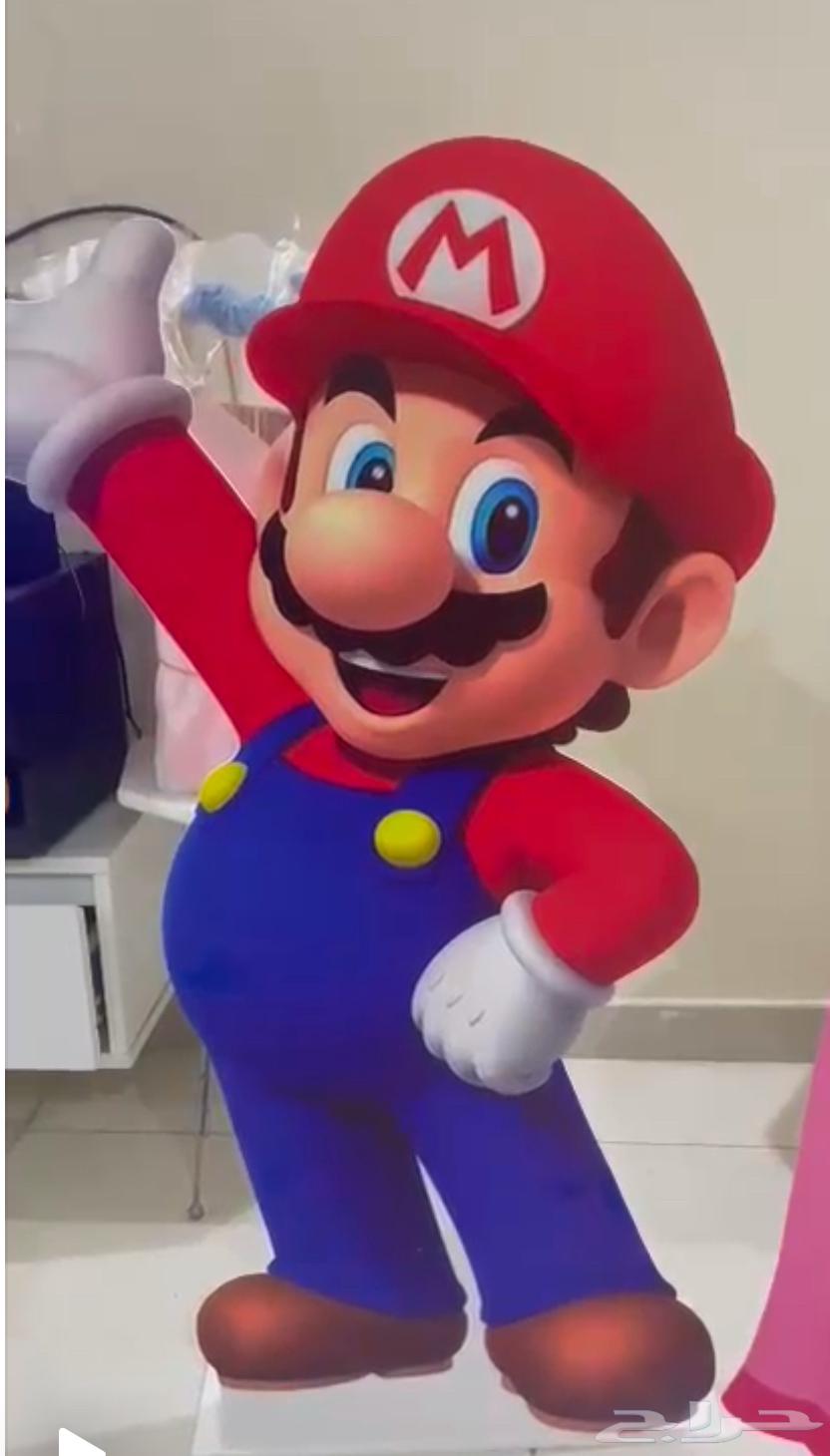 Mario and Princess party figurines63219578765954112