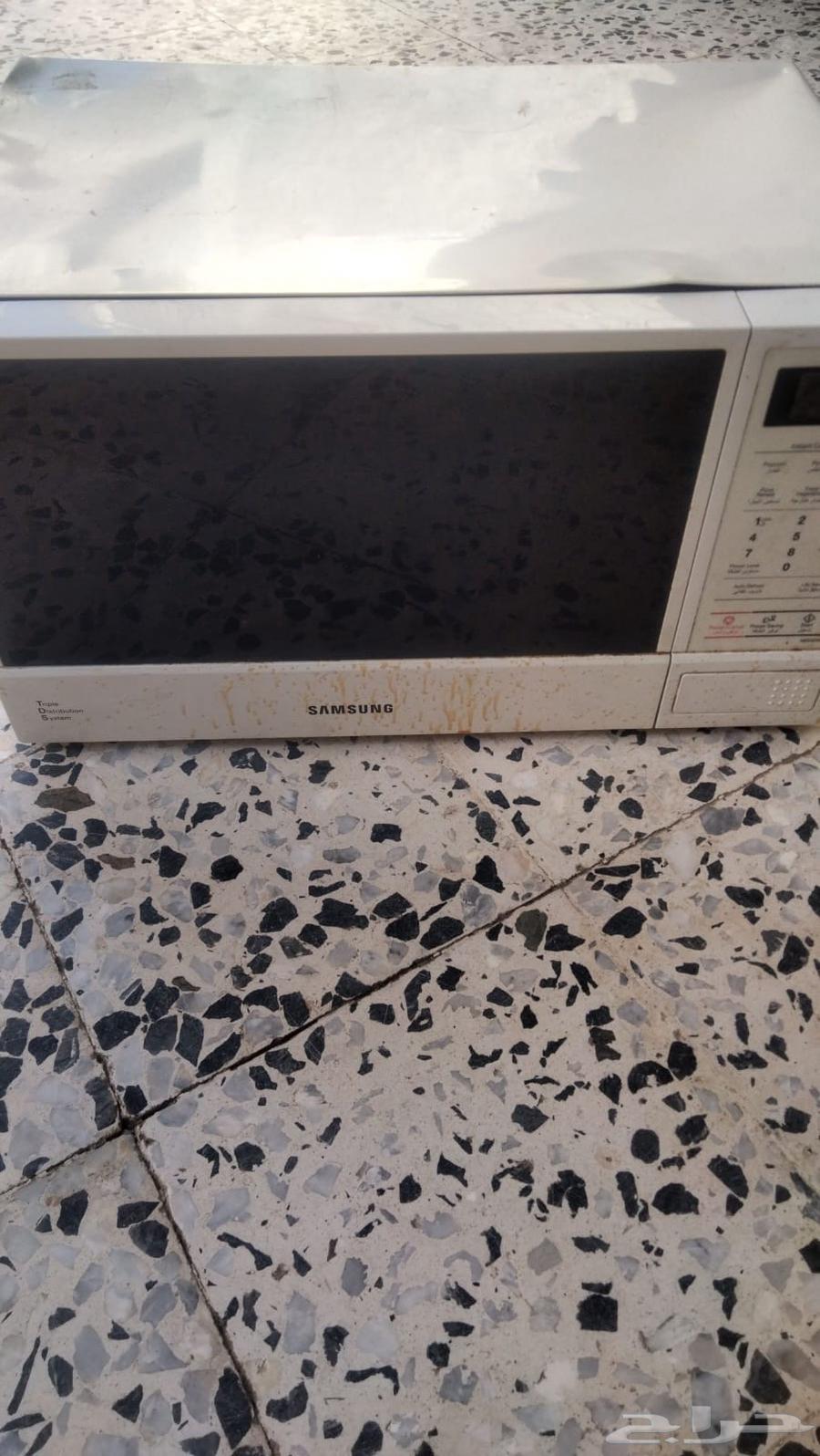 Microwave63221569864706111