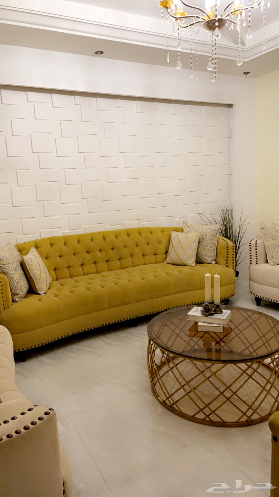 كنب مودرن بحاله ممتازه63218520306561113