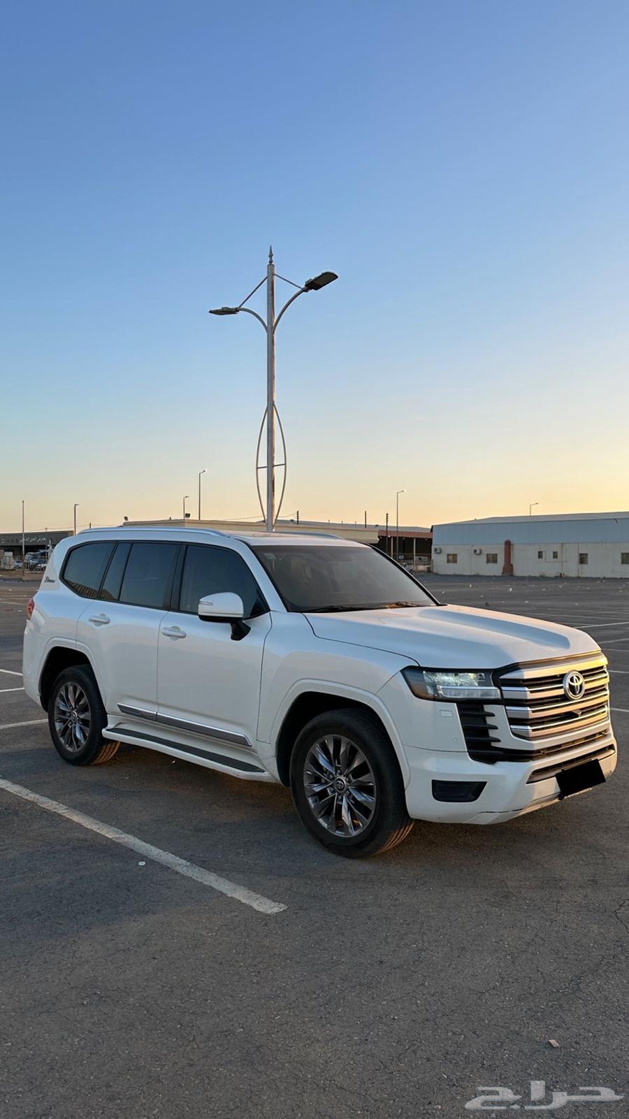 لاندكروزر L463331871551363111