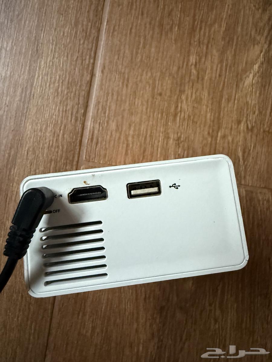Small projector 5063218545306369112