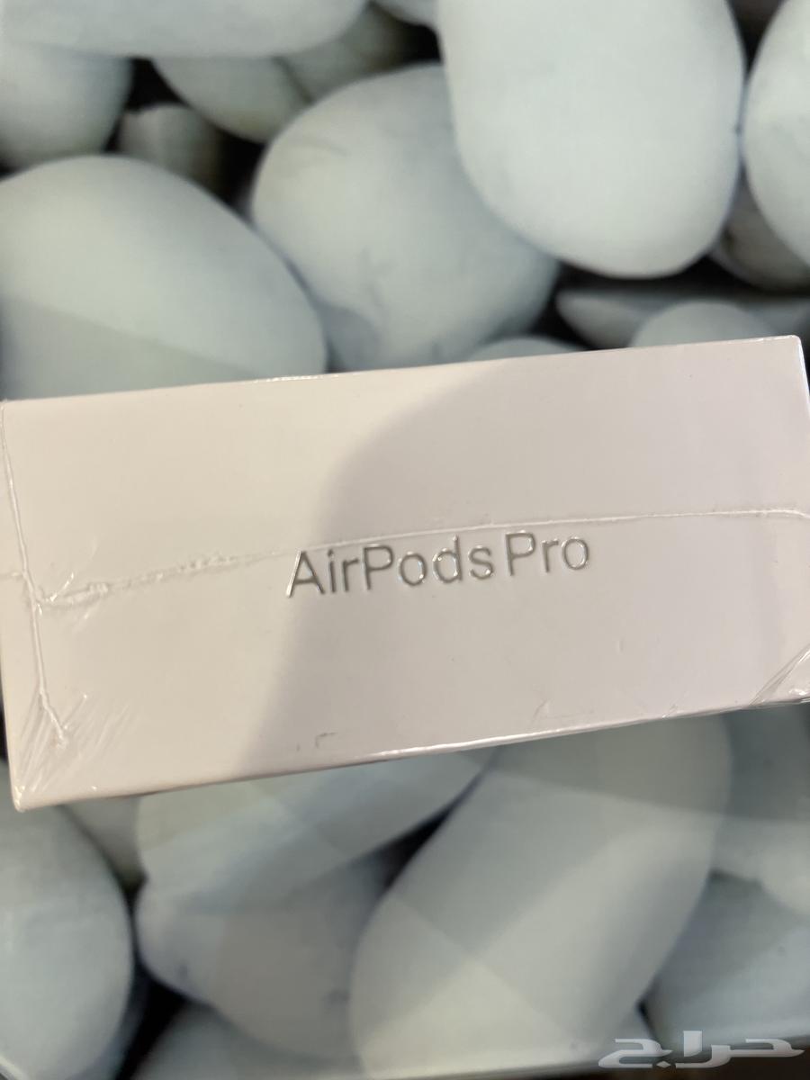 Apple AirPods Pro earbuds63217534448003112