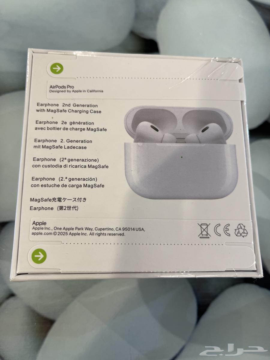 Apple AirPods Pro earbuds63217534448003111