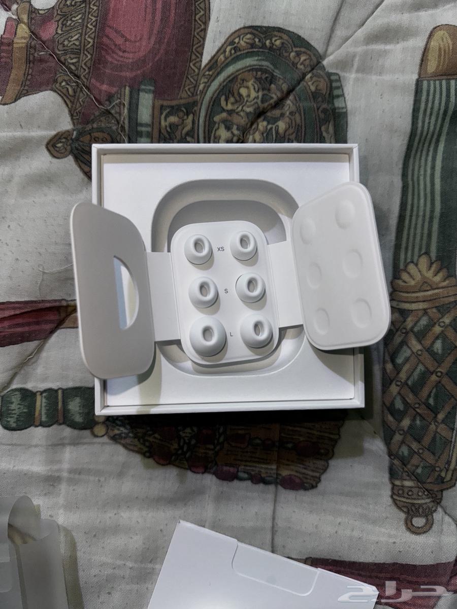 سماعة ايربودز الجيل الثاني63219041281538112