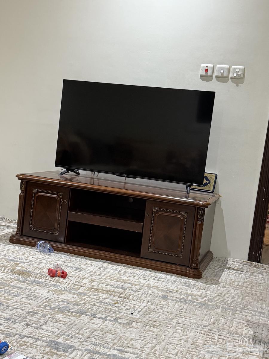 ترابيزه تليفزيون للبيع63218019827585111