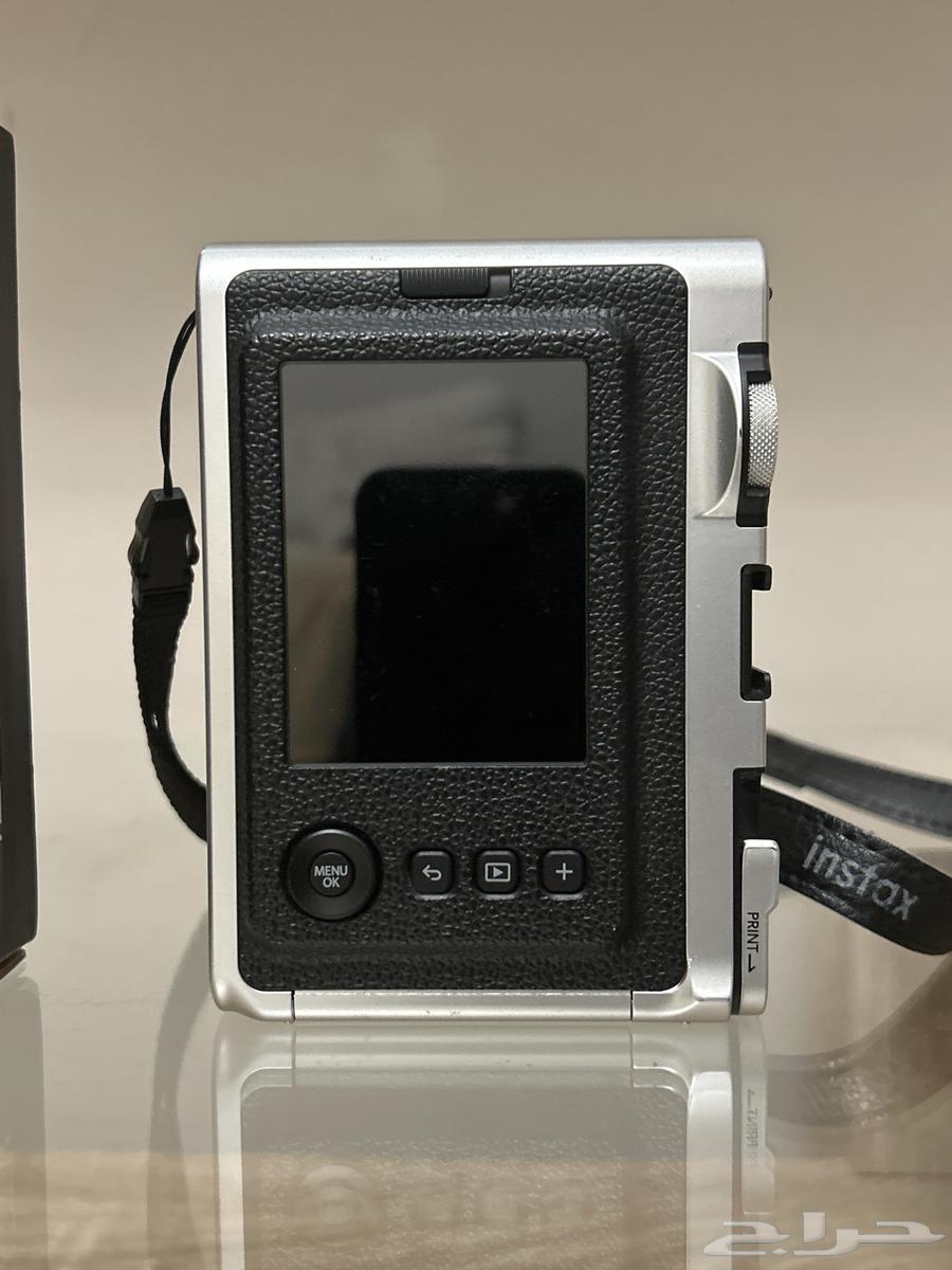 Instant camera (Fujifilm Instax Mini Evo) clean use63217555915137113