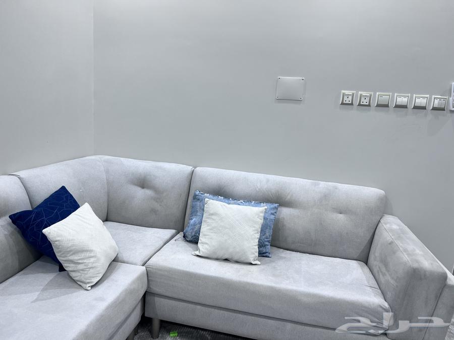 كنب بحاله جيده لايوجد به اي عيوب63218019841795113