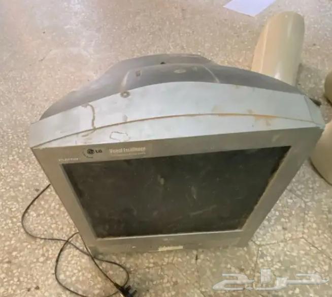شاشه للبيع قديمة مستعجل63358254735619111