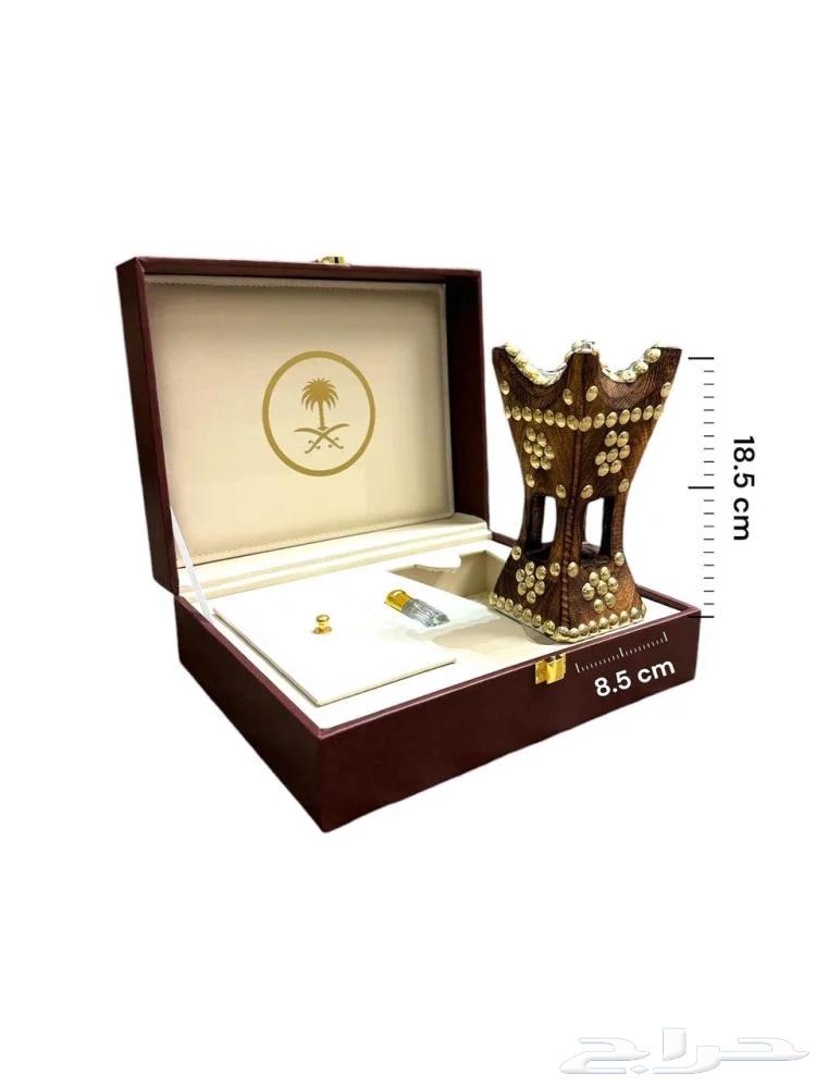 شنطة جلد مع مبخرة63219585969666113