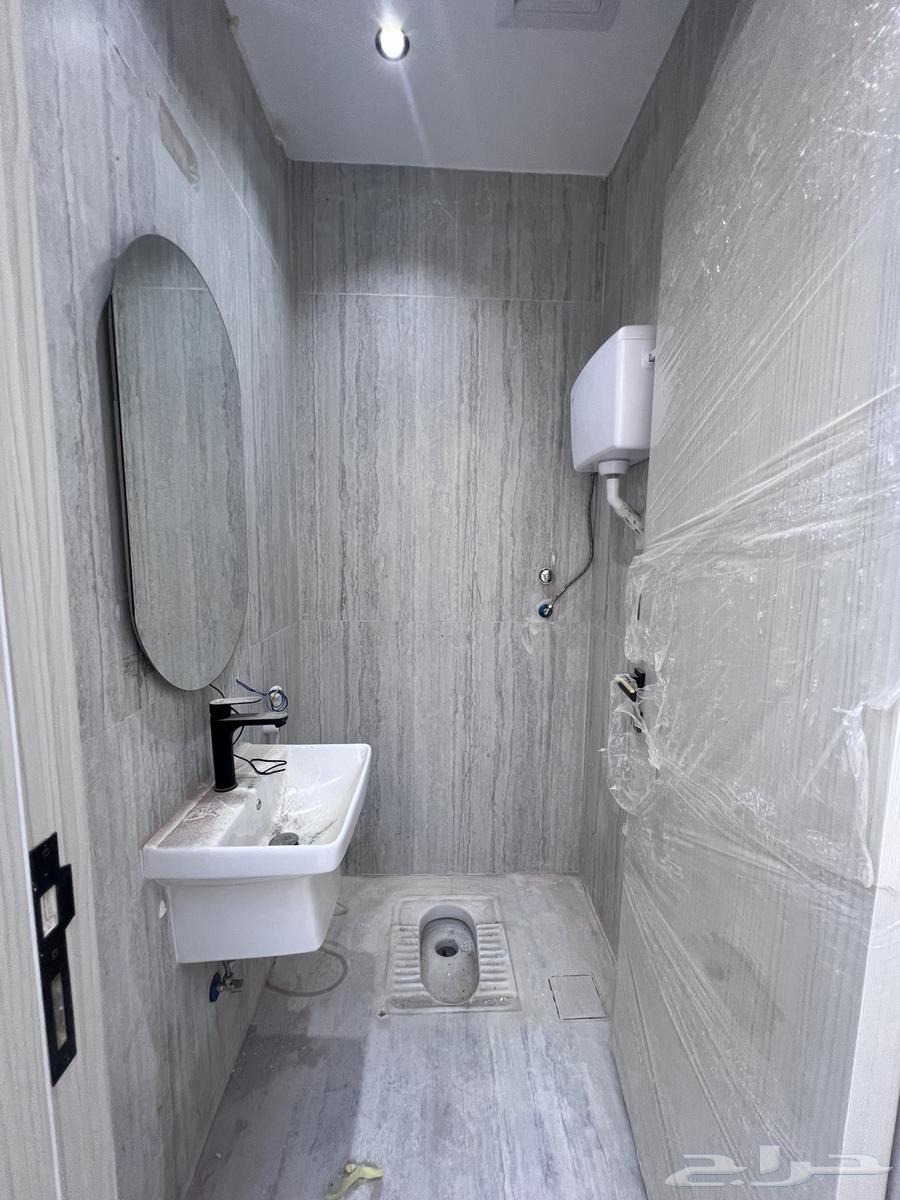 For sale, a floor with luxurious finishing on two streets63008794928641114
