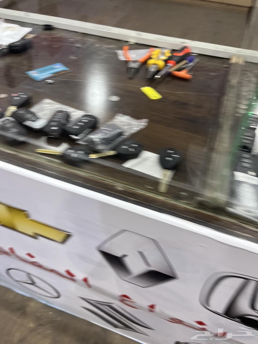 Programming all types of cars and unlocking house locks63326403202435112