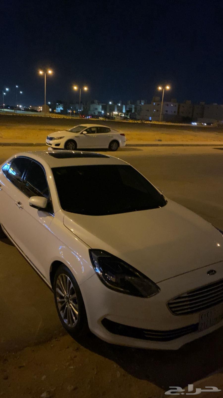 فورد اسكورت 202063324088302594110