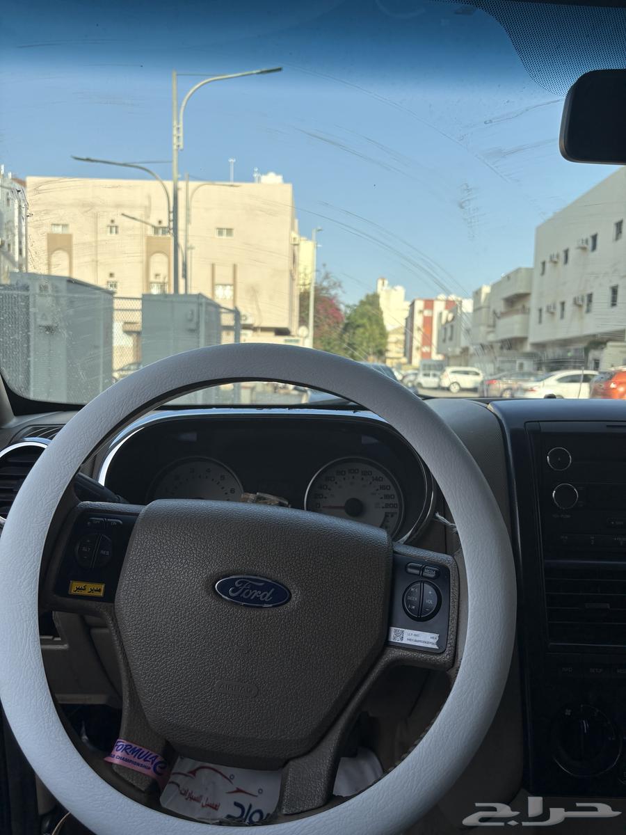 Ford Explorer 201063322924348291114