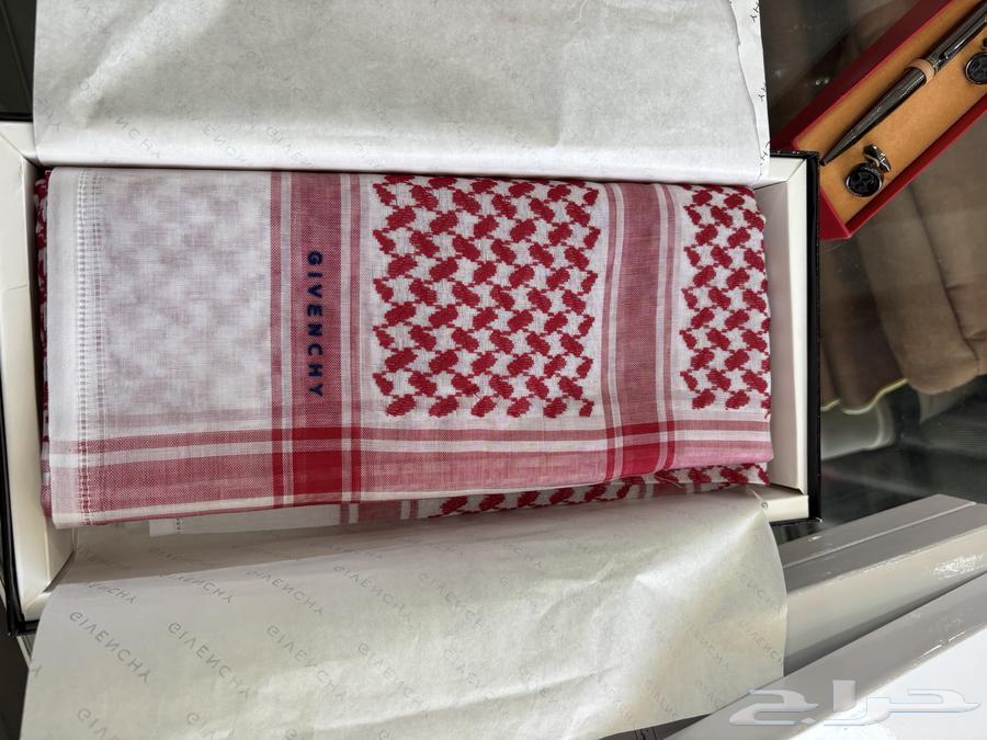 The most luxurious European brand scarves63213118599043113