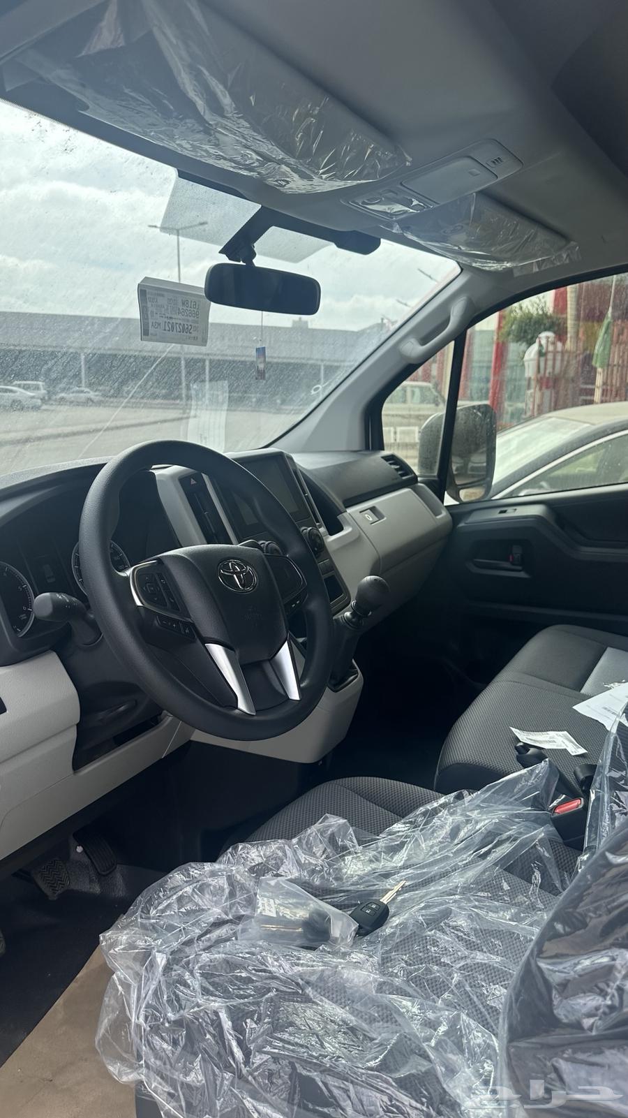 Toyota Hiace 2025 high roof diesel Saudi-spec for 175,000 including tax63319693398275111