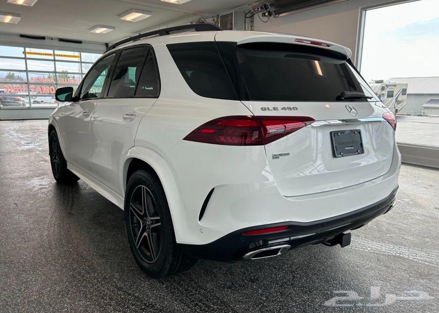 2024 GLE450 AMG Night Package63321672287361112
