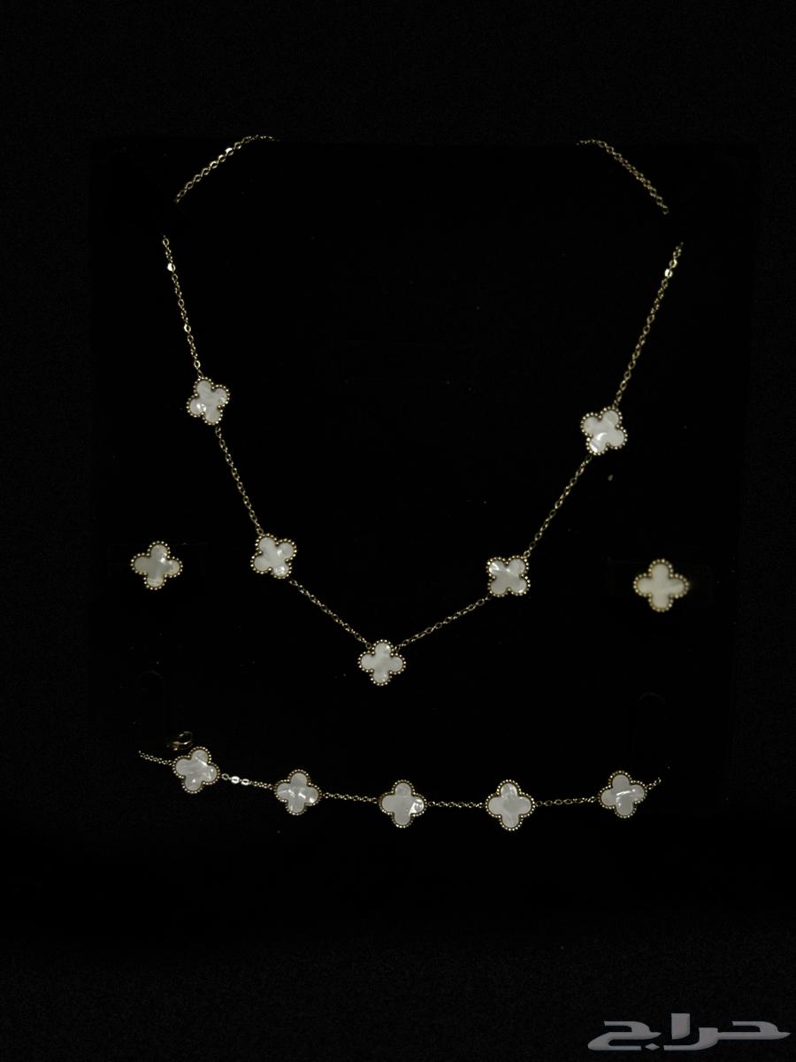 Van Cleef sets63209052040067111