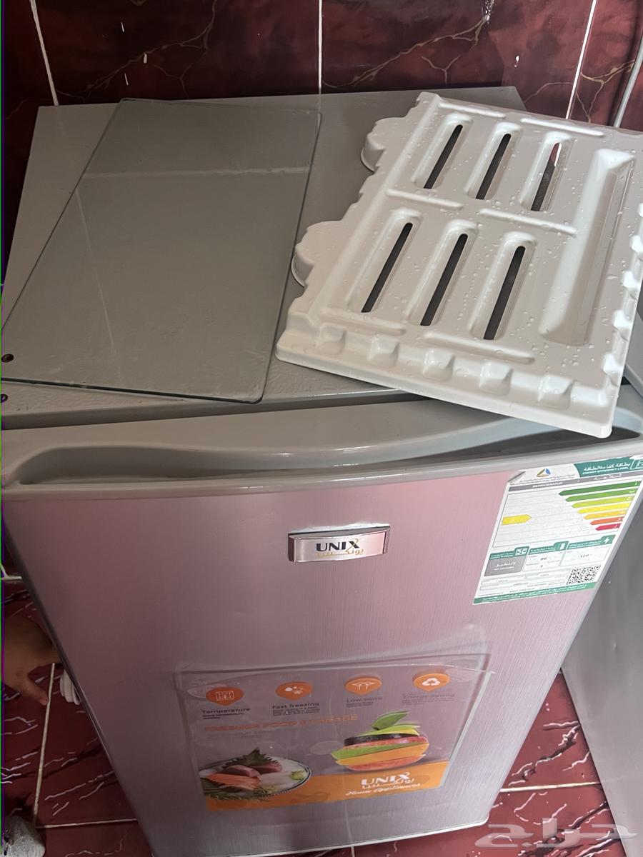 Refrigerator with little use63210578175234111