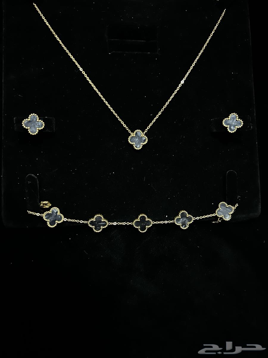 Van Cleef sets63209052040067113