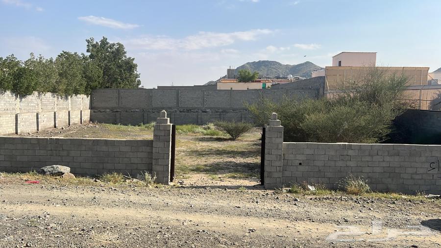 For sale, a land of 1400 square meters in Makkah Al-Mukarramah, Al-Husayniyah.62884366910339114