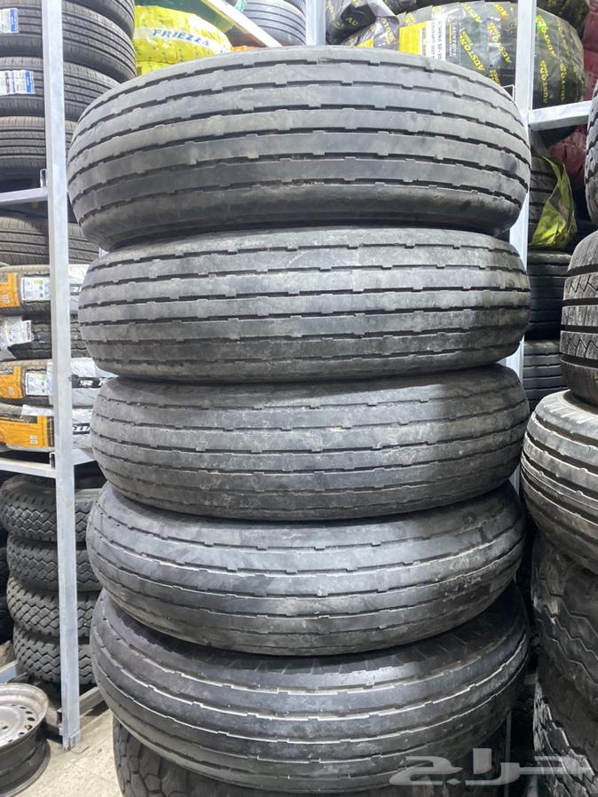 900 Maxxis Balloon Tires Size 1663319358084098113