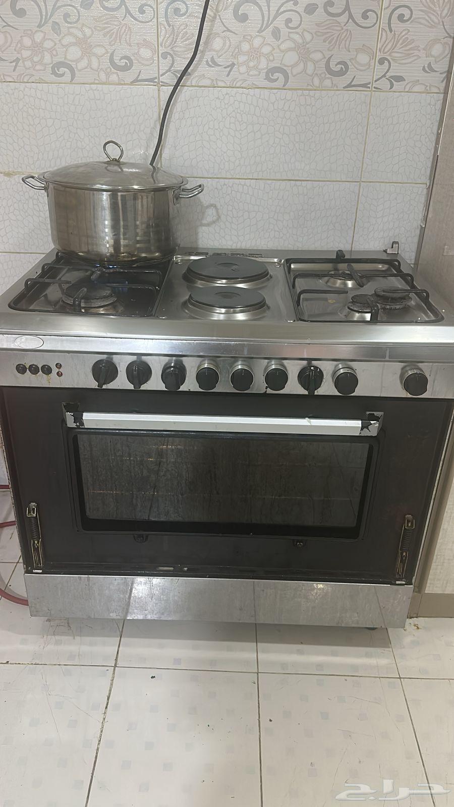Italian gas oven for sale63209052197762112