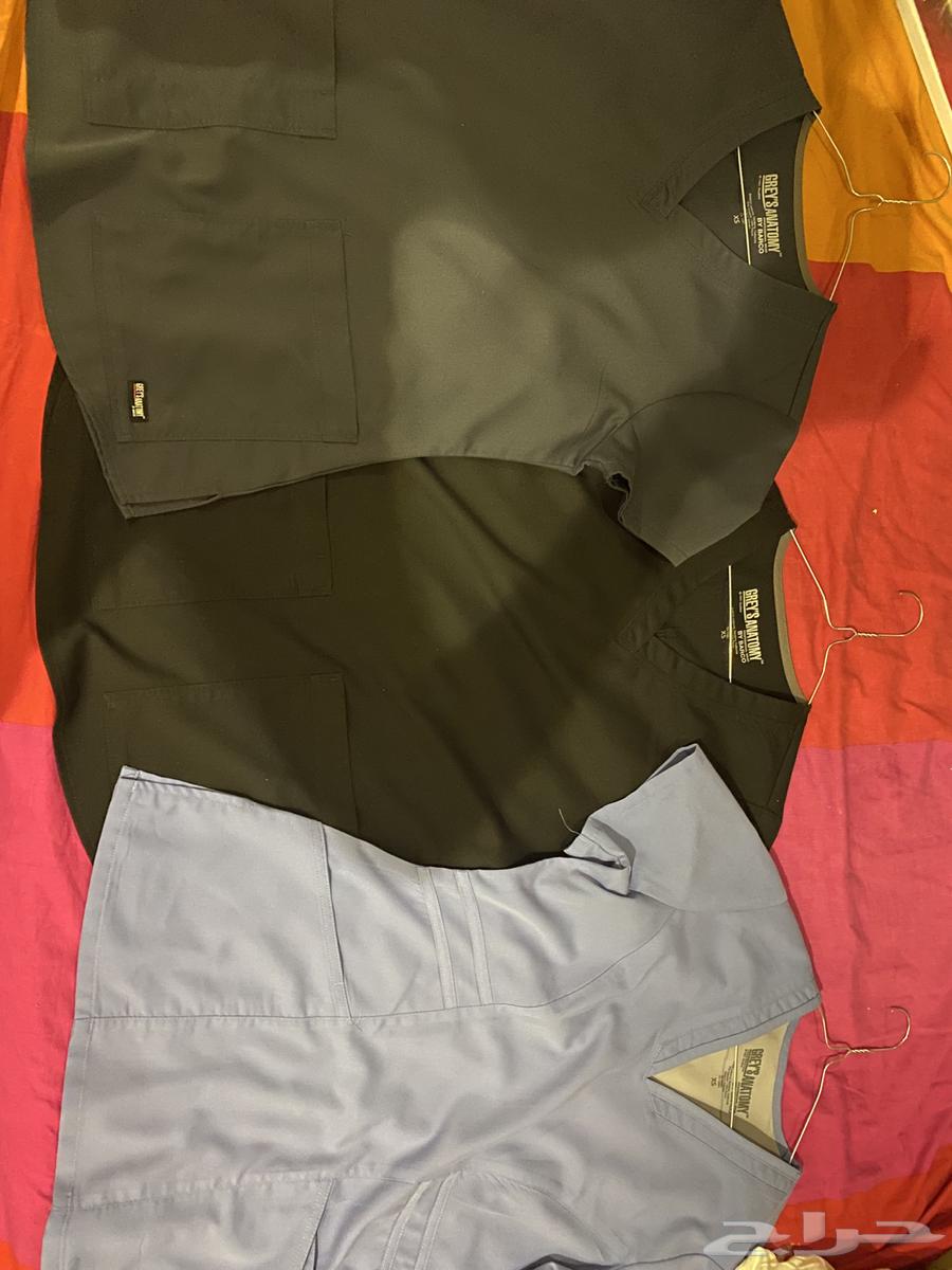 Scrubs Grey Anatomy are very clean and for sale632076237824021116